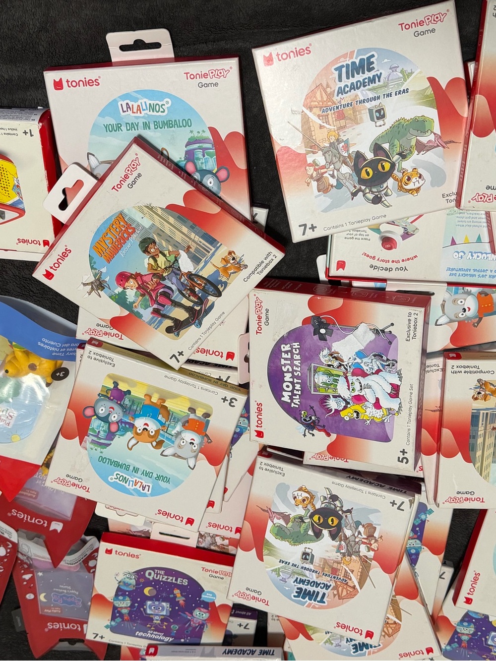 Lot of 40/30 ToniePlay games for toniebox 2 /8 Tonie characters/2 Tonie Sleeves